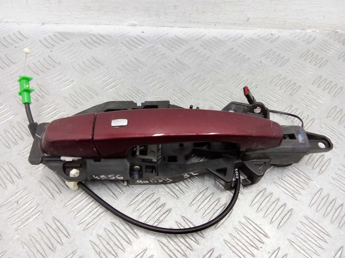 Ручка двери задней наружная левая