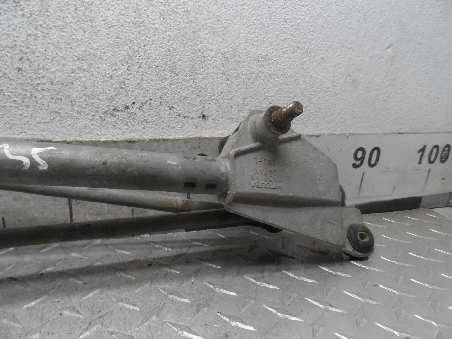 Трапеция стеклоочистителей