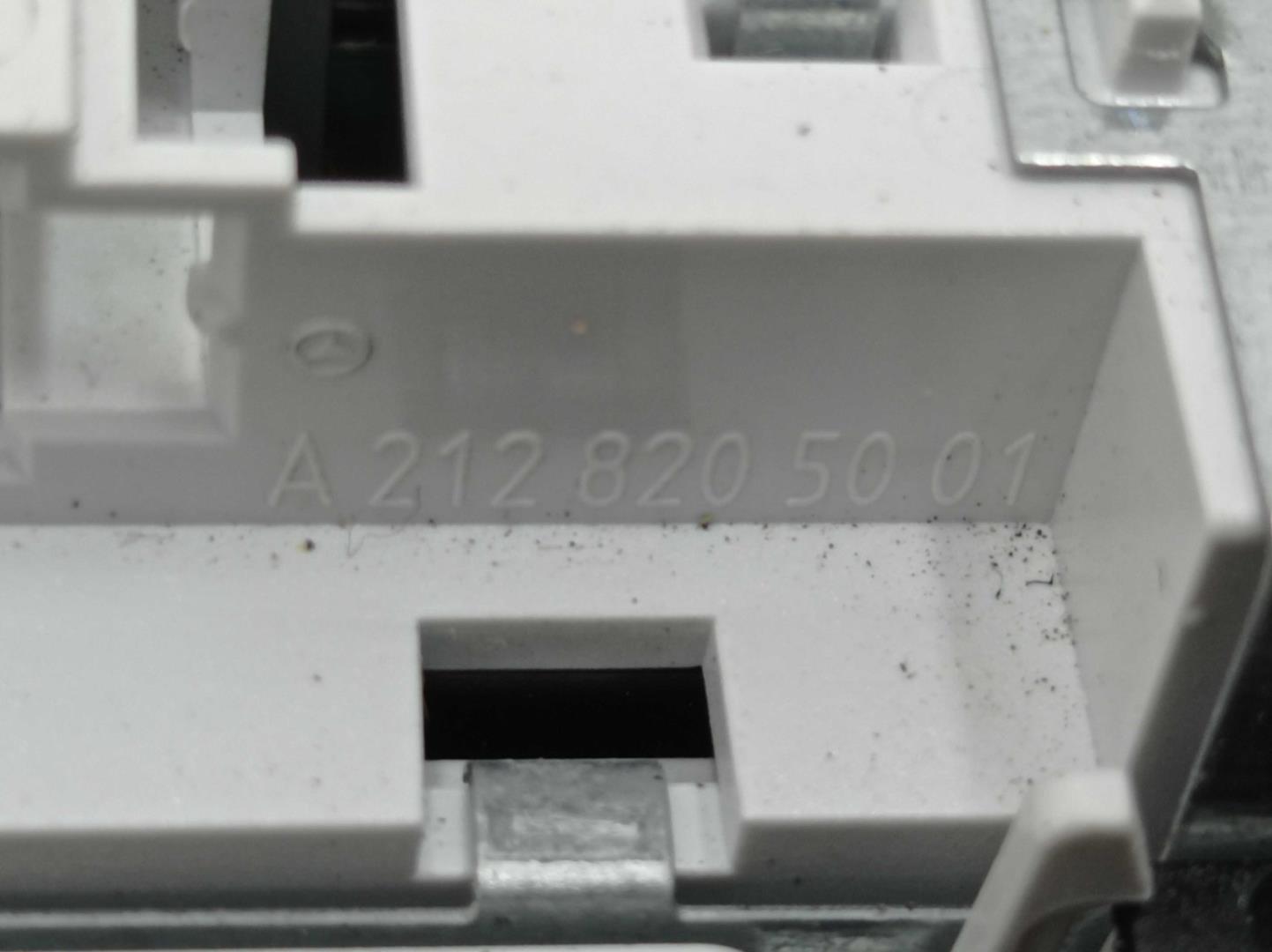 Плафон салонный