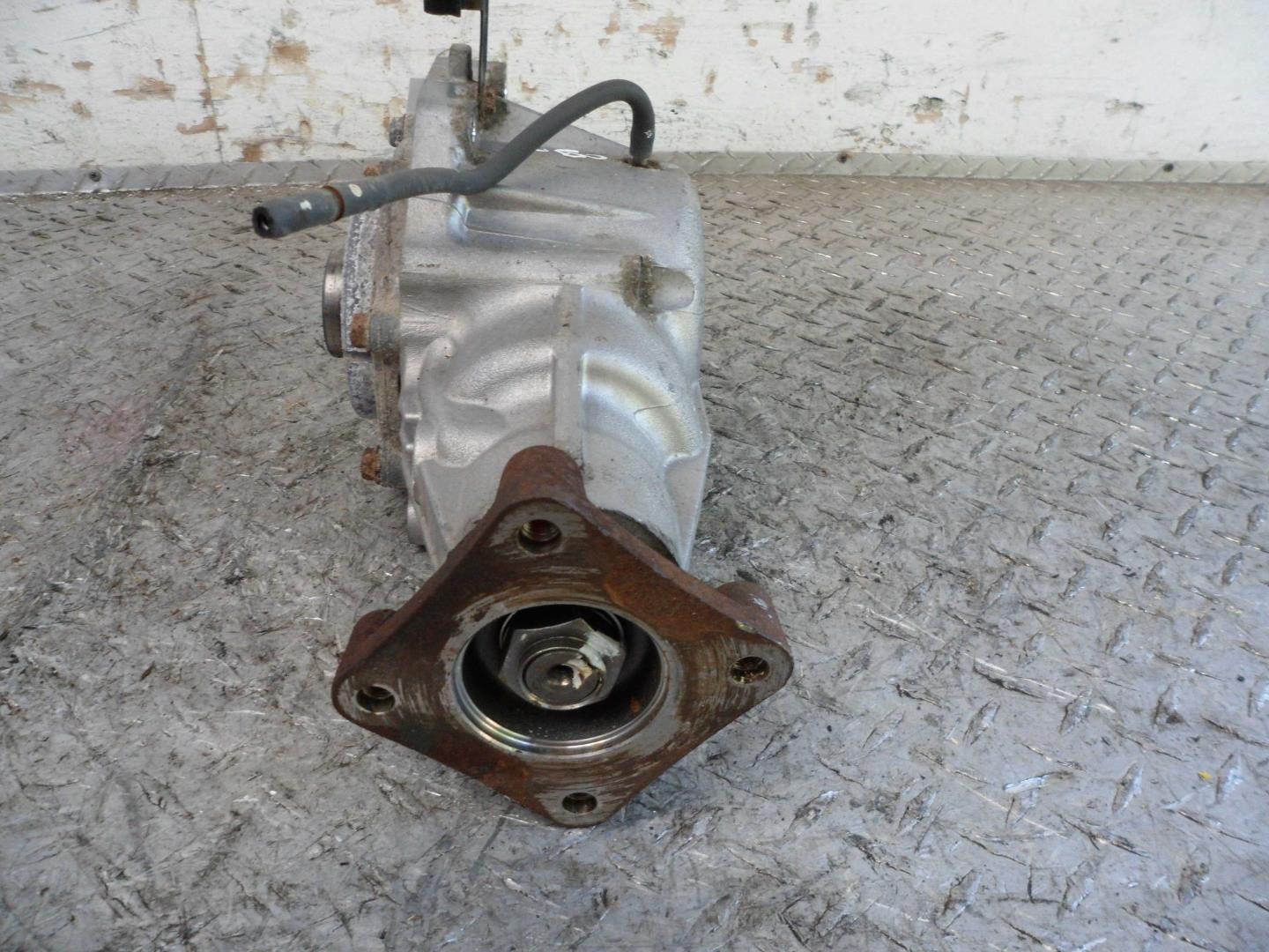 Коробка раздаточная