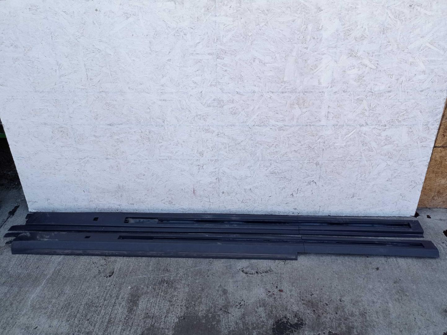 Рейлинги (релинг) к-кт (планки на крышу)