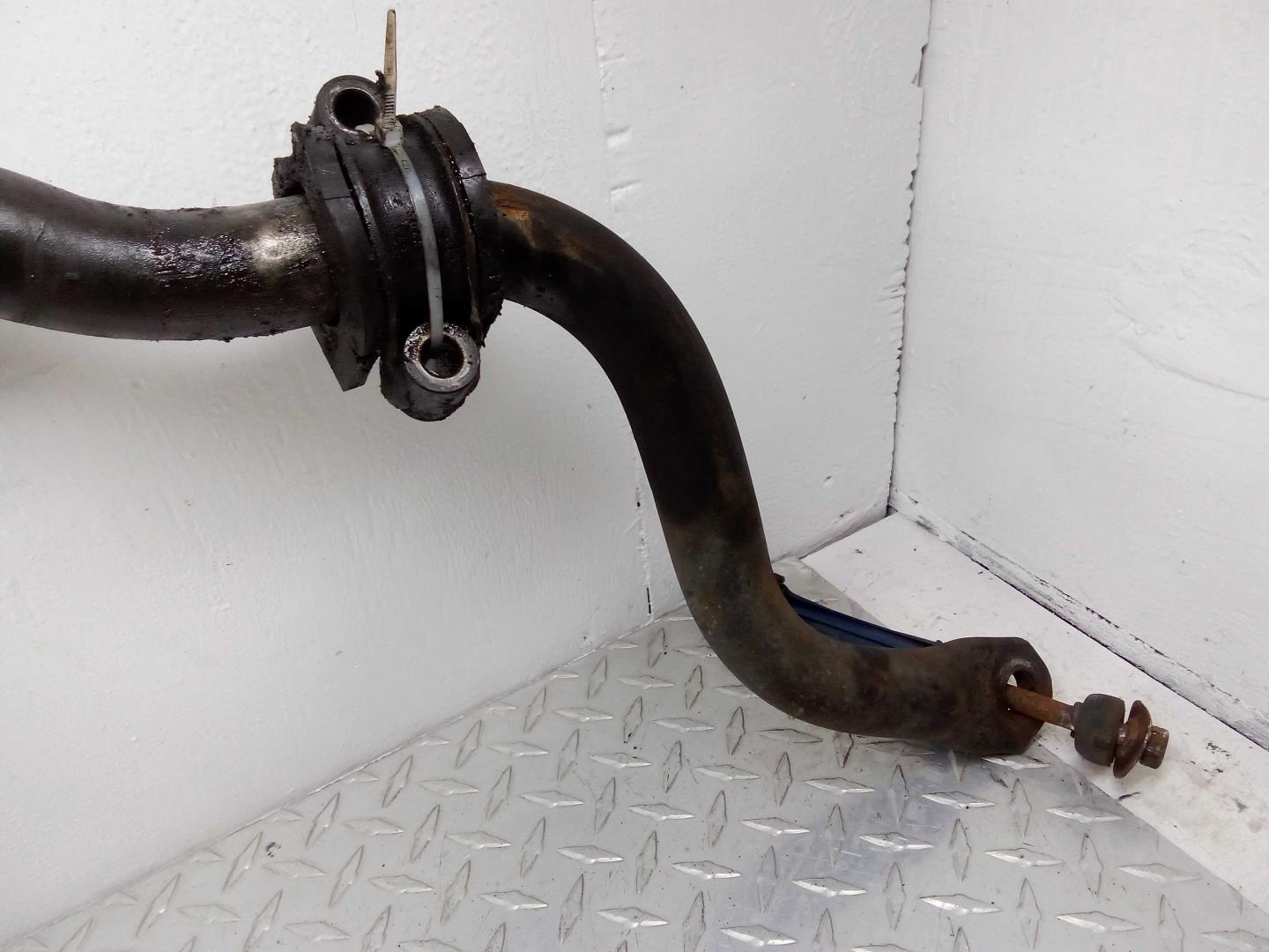 Стабилизатор передний