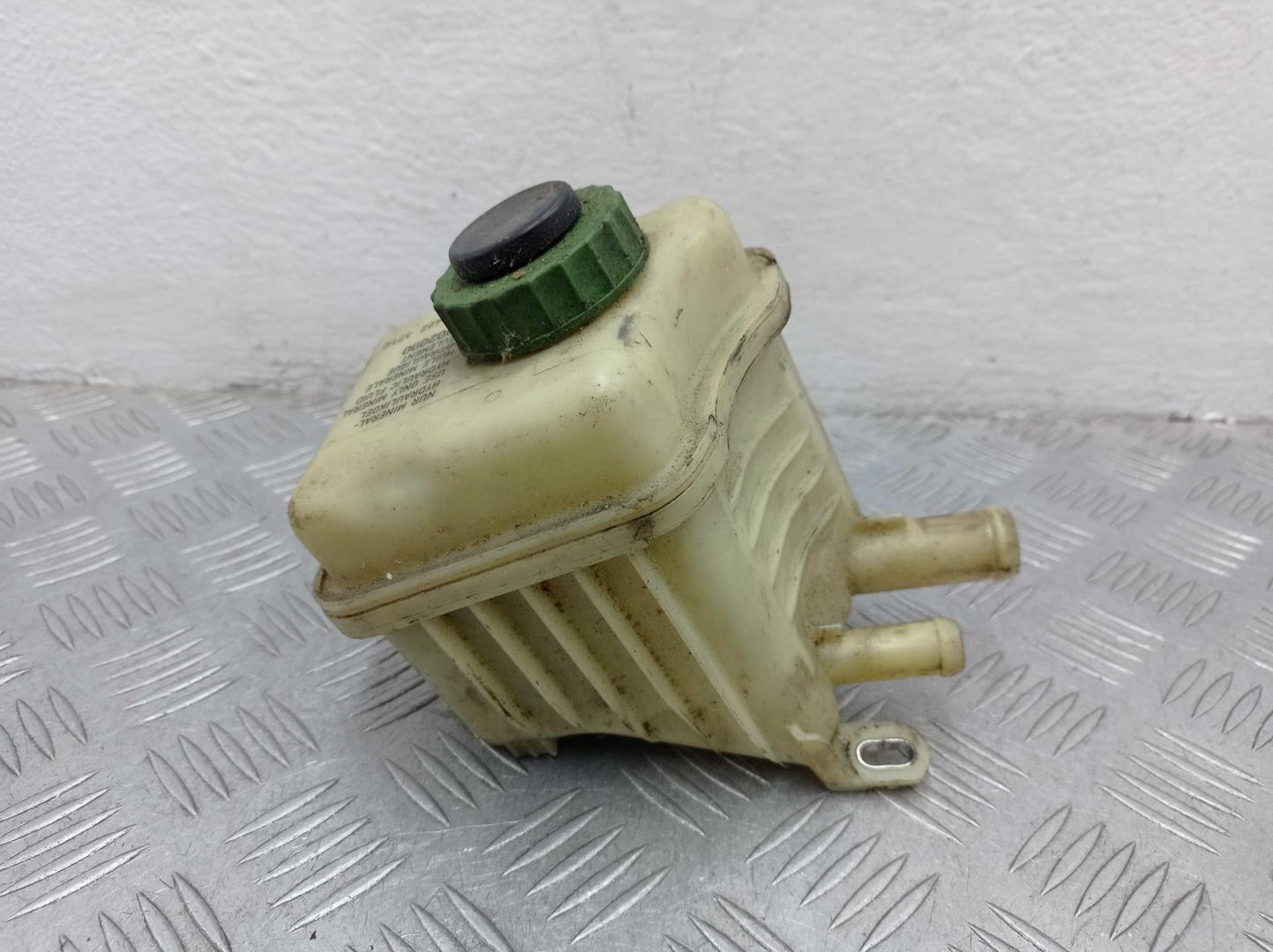 Бачок ГУР