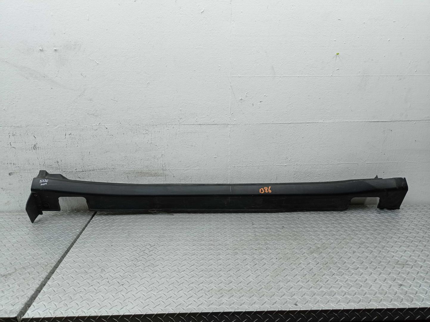 Накладка на порог (наружная)