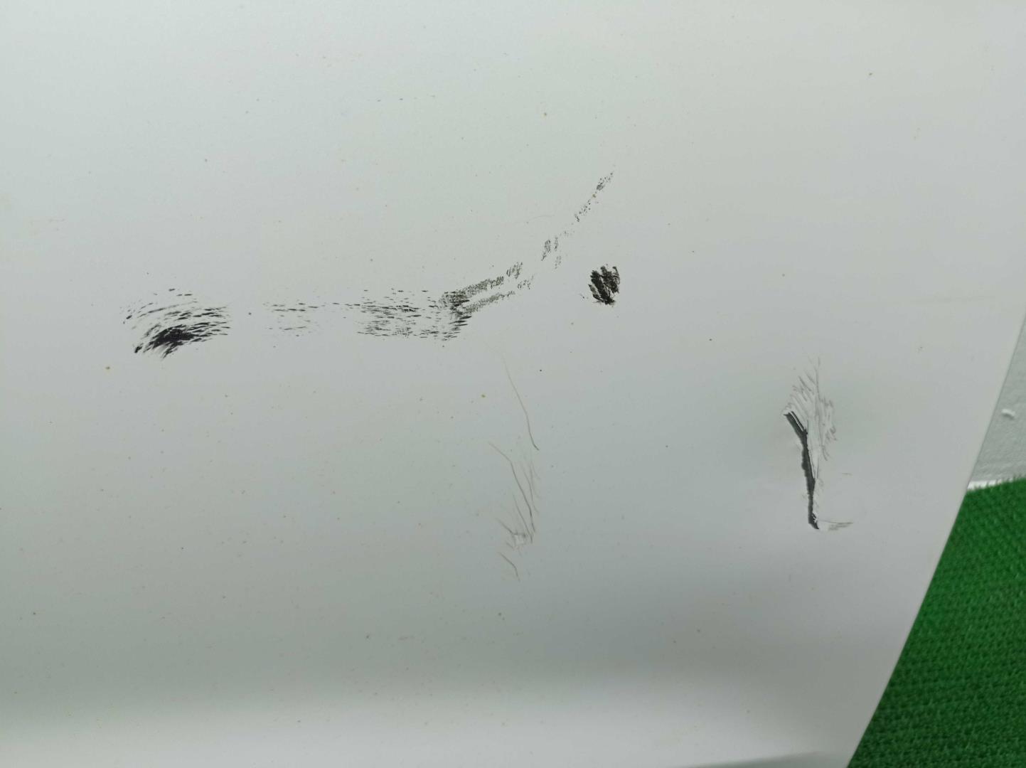 Стекло двери передней правой