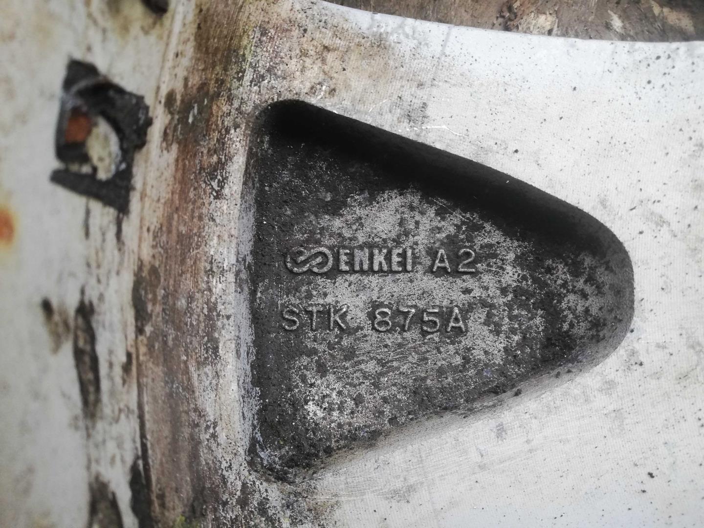 Диск колесный литой легкий сплав