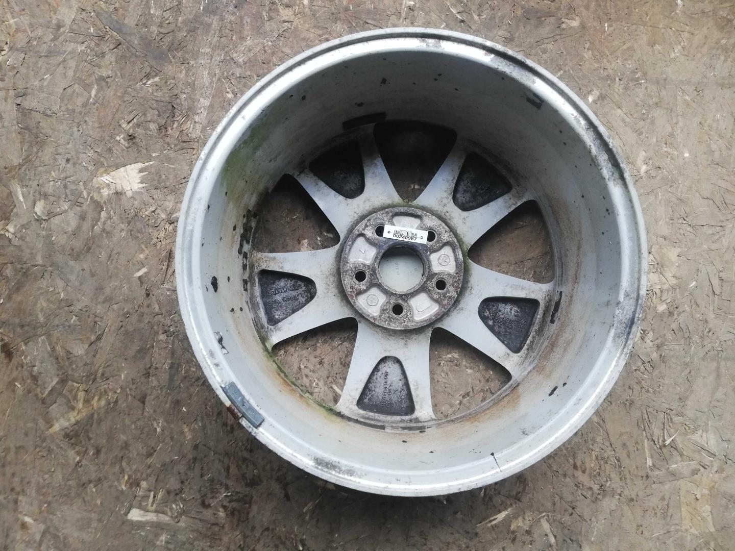 Диск колесный литой легкий сплав