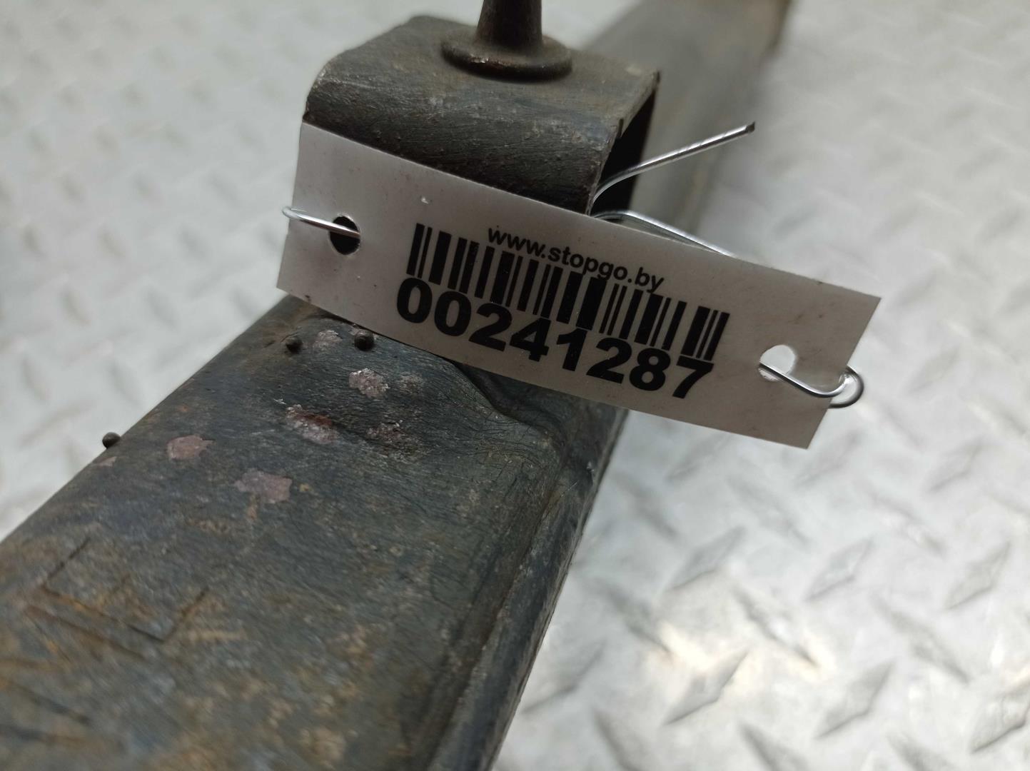 Рычаг задний правый