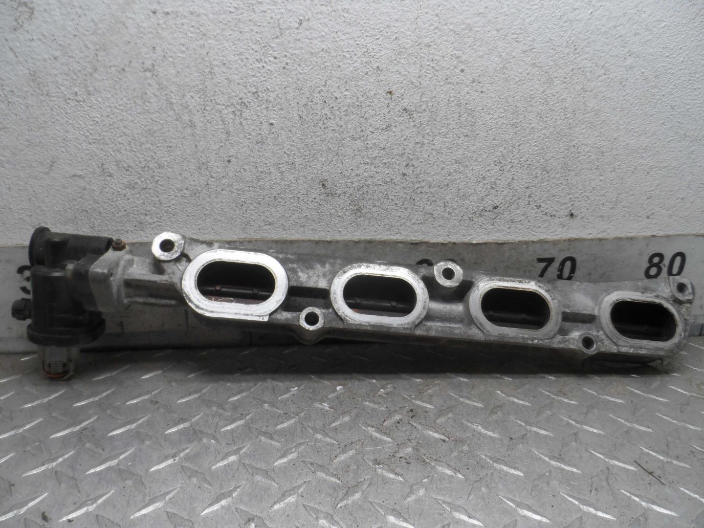 Коллектор впускной