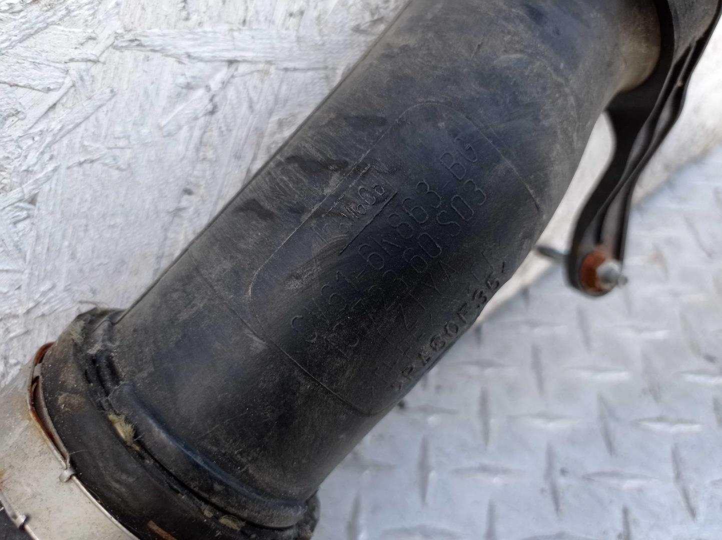 Патрубок интеркулера