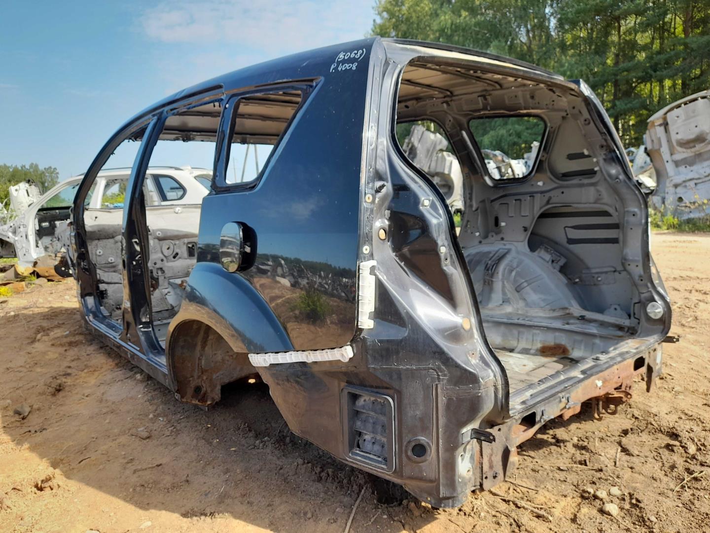 Крыло заднее правое