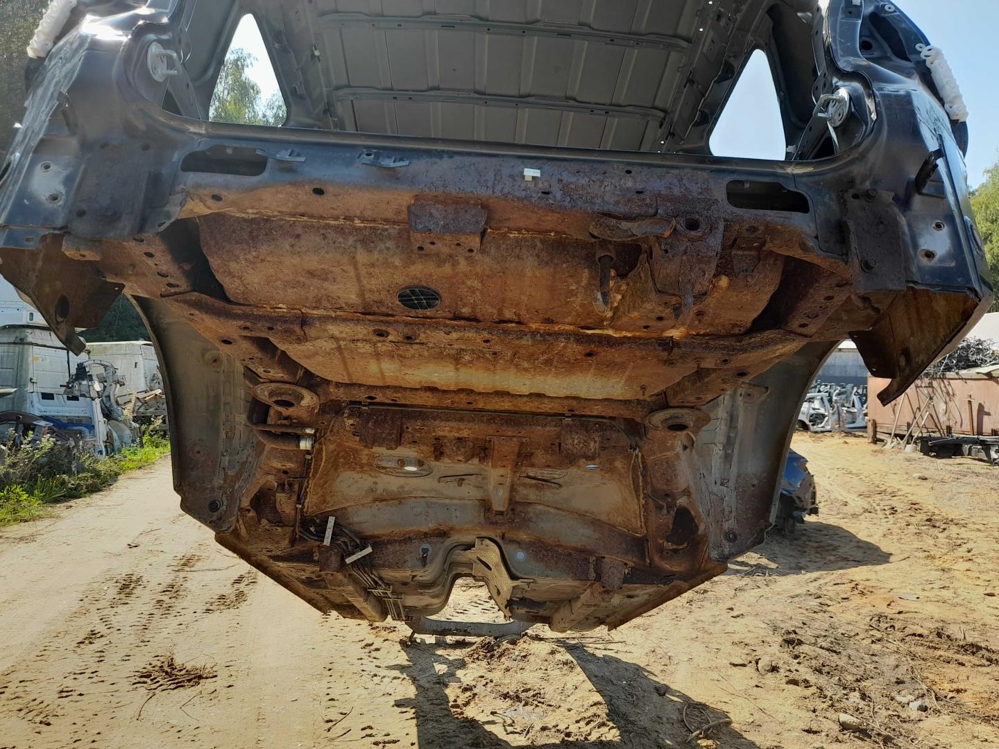 Крыло заднее правое