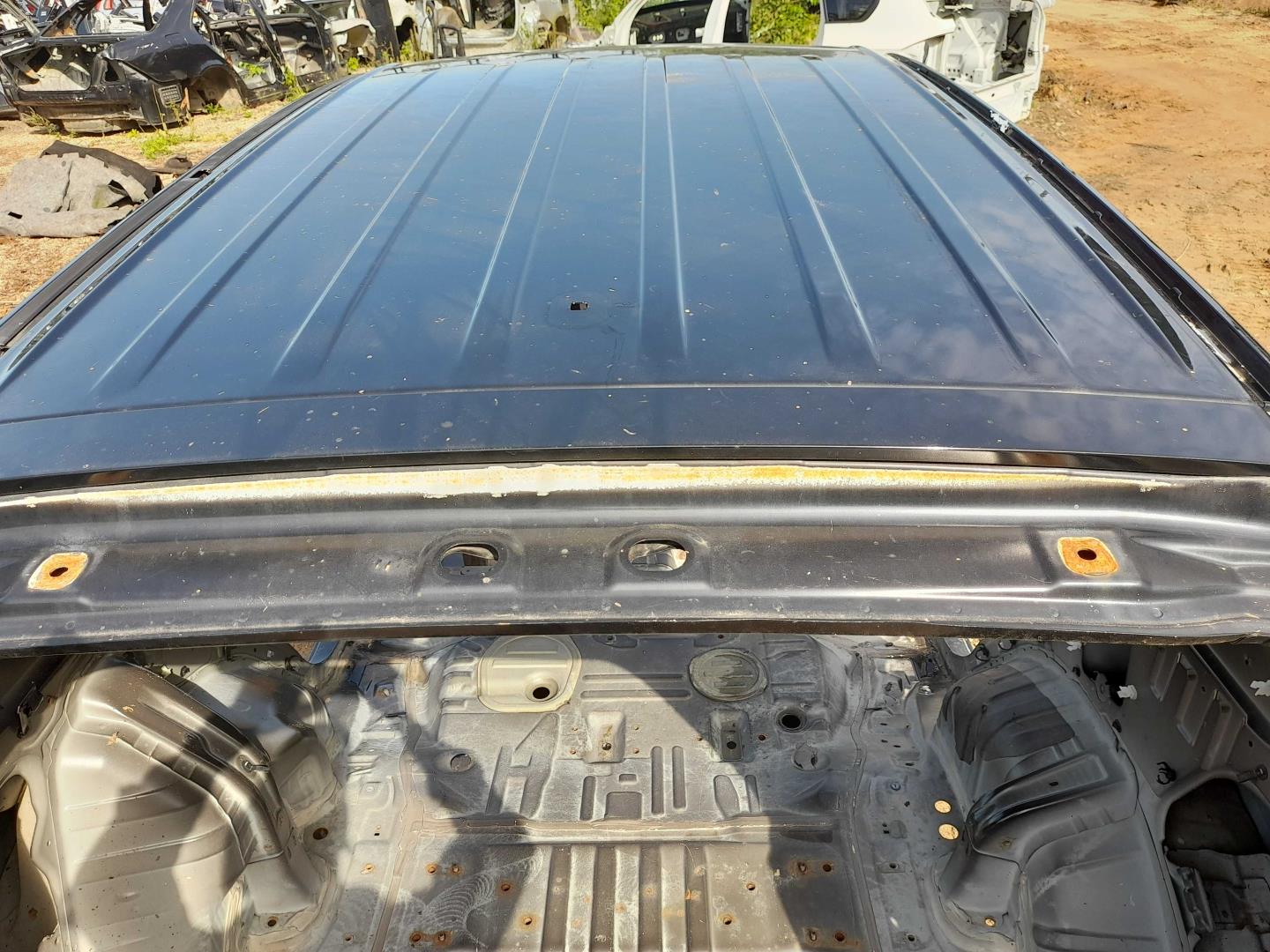 Кузовной элемент