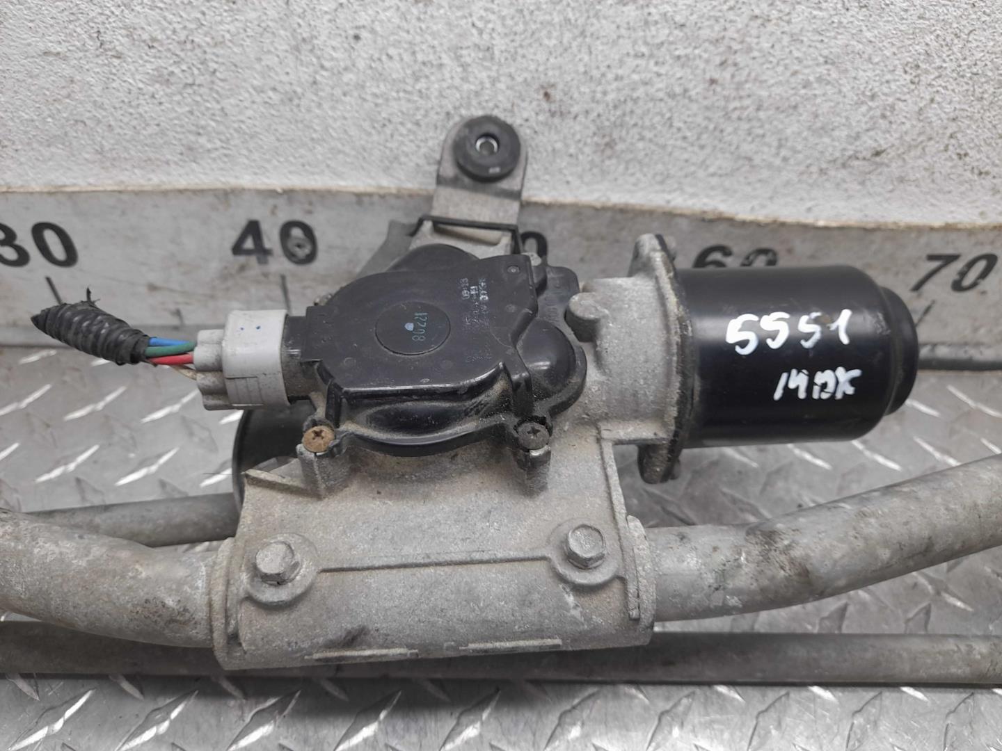 Трапеция стеклоочистителей