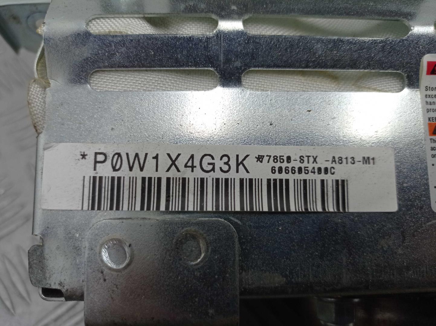 Подушка безопасности пассажирская (в торпедо)