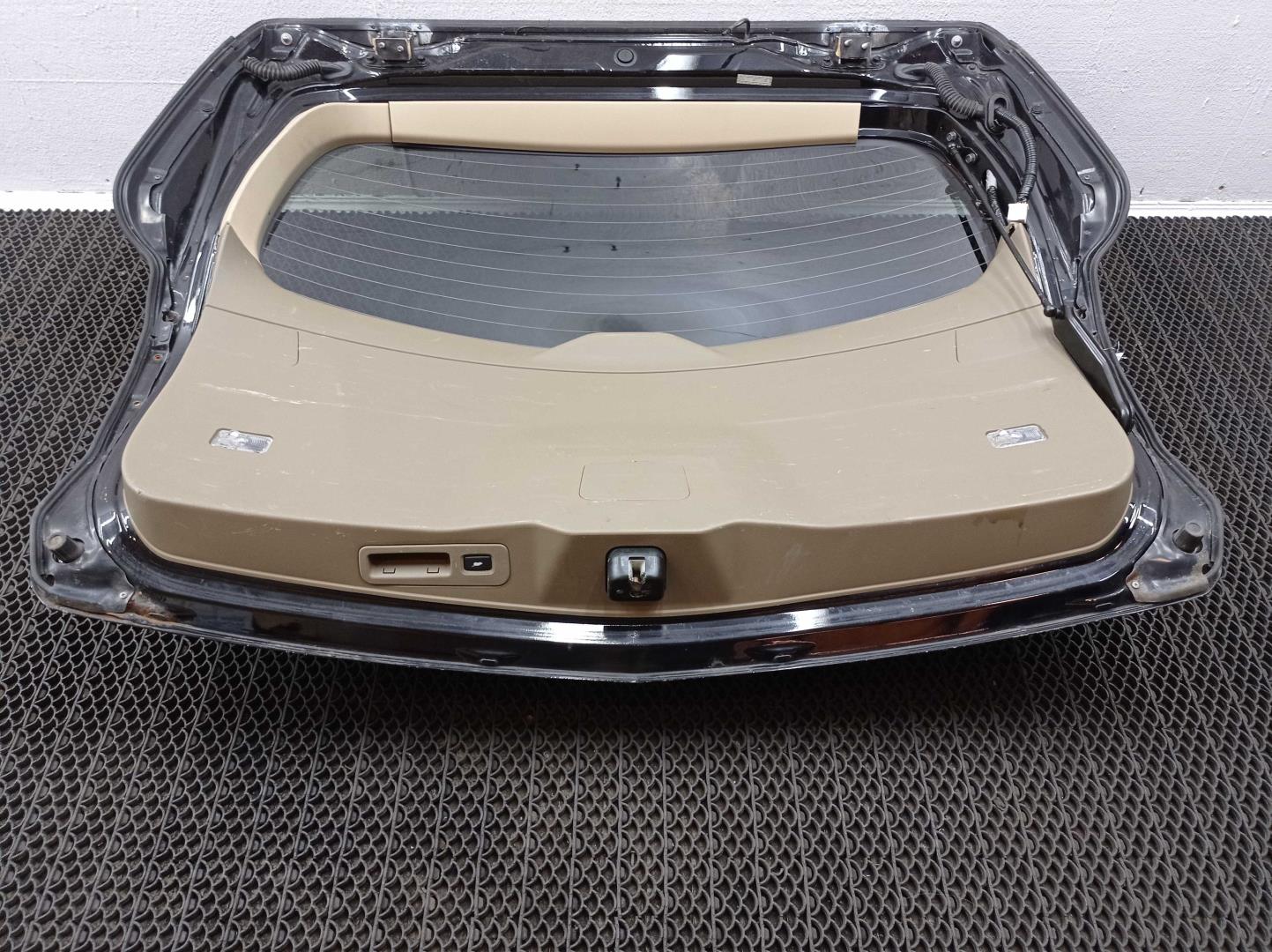 Крышка багажника