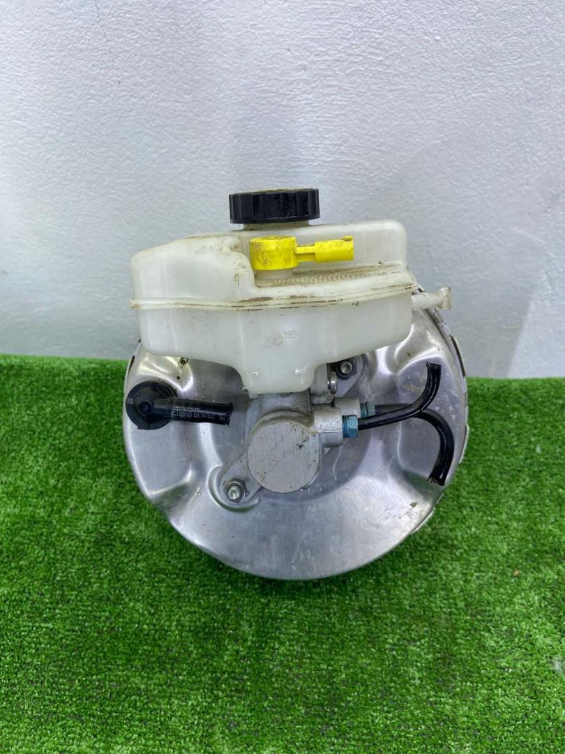 Усилитель тормозов вакуумный