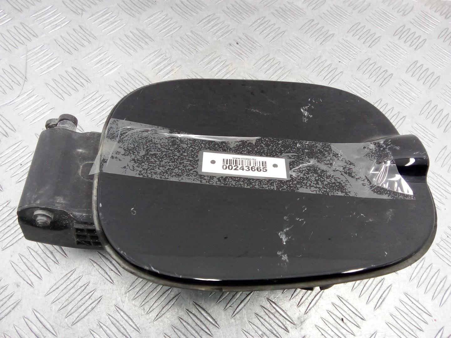 Лючок бензобака