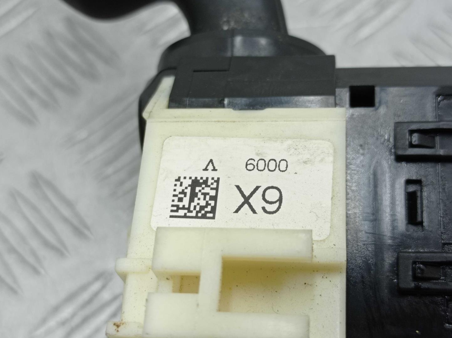 Переключатель подрулевой