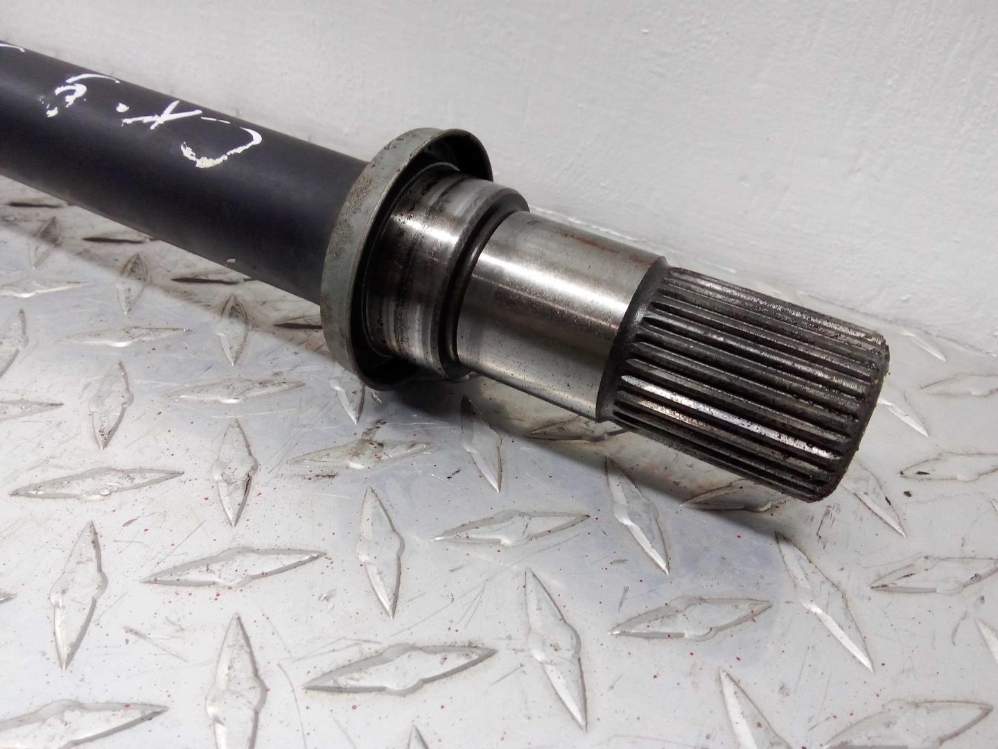 Полуось передняя правая