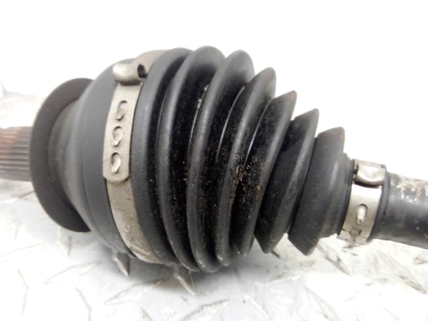 Полуось передняя правая