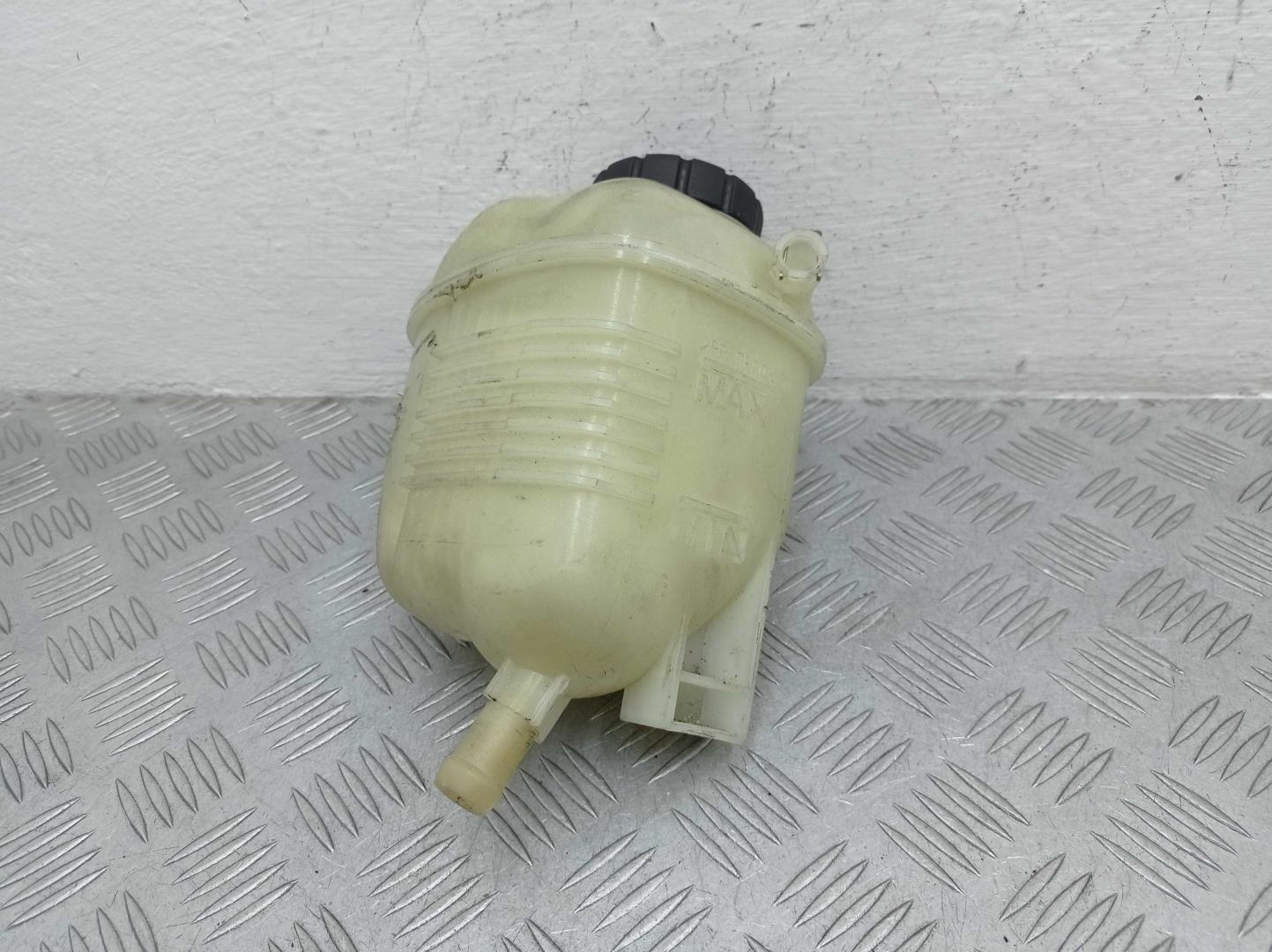 Бачок расширительный