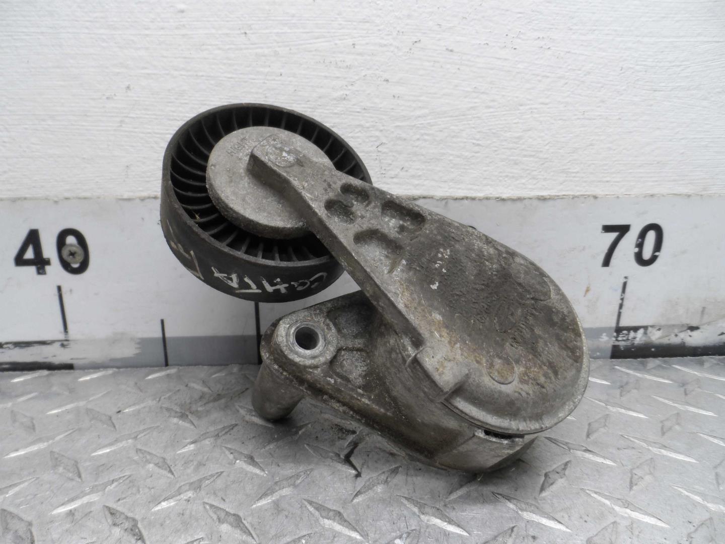 Натяжитель ремня