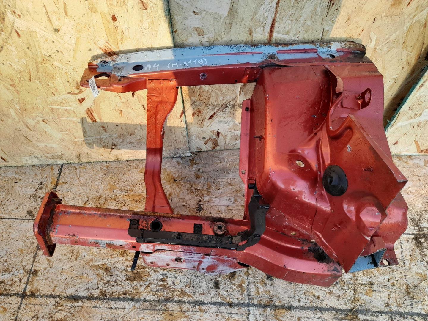 Лонжерон передний правый