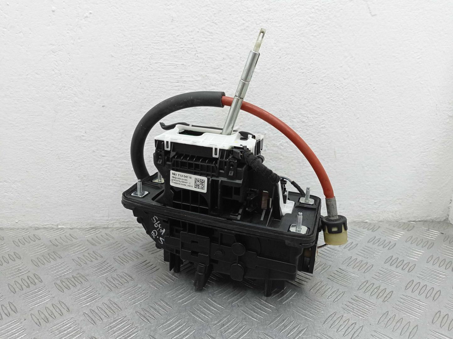 Кулиса МКПП / АКПП