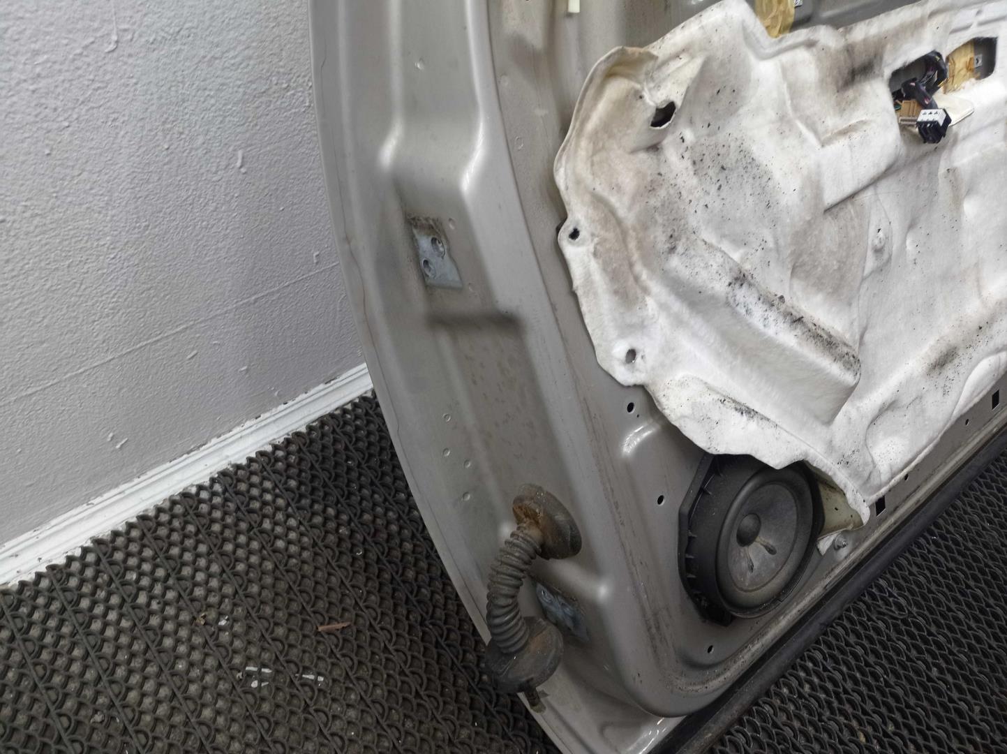 Стеклоподъемник электр. передний правый