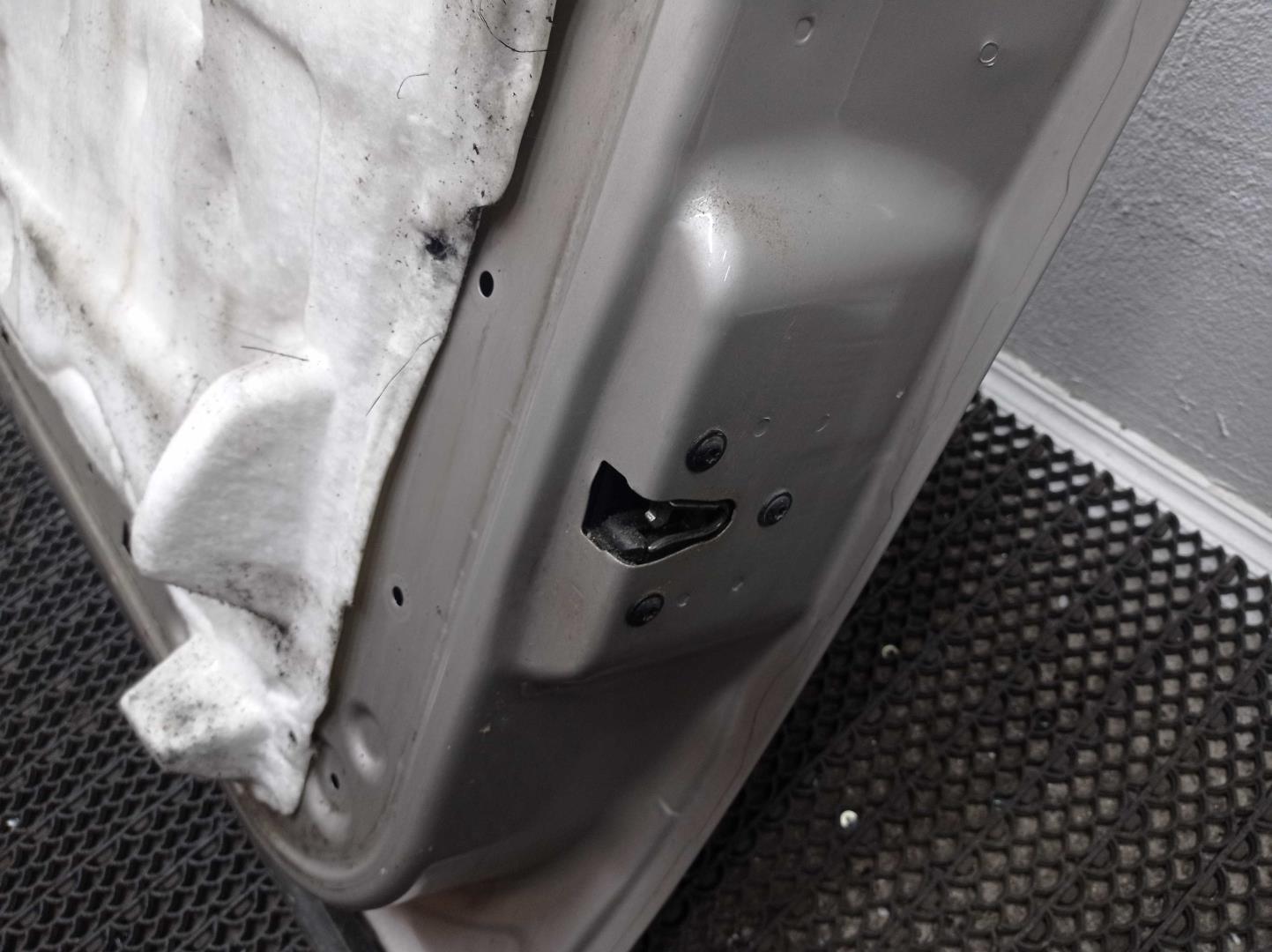 Стеклоподъемник электр. передний правый