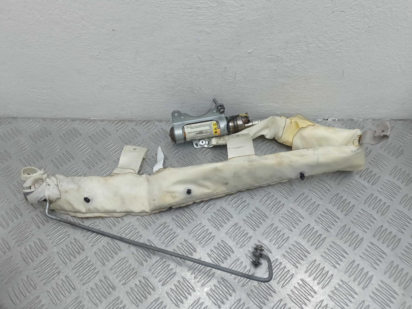 Подушка безопасности боковая (шторка)