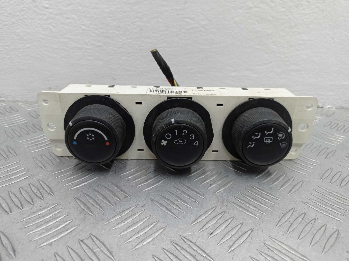 Переключатель отопителя