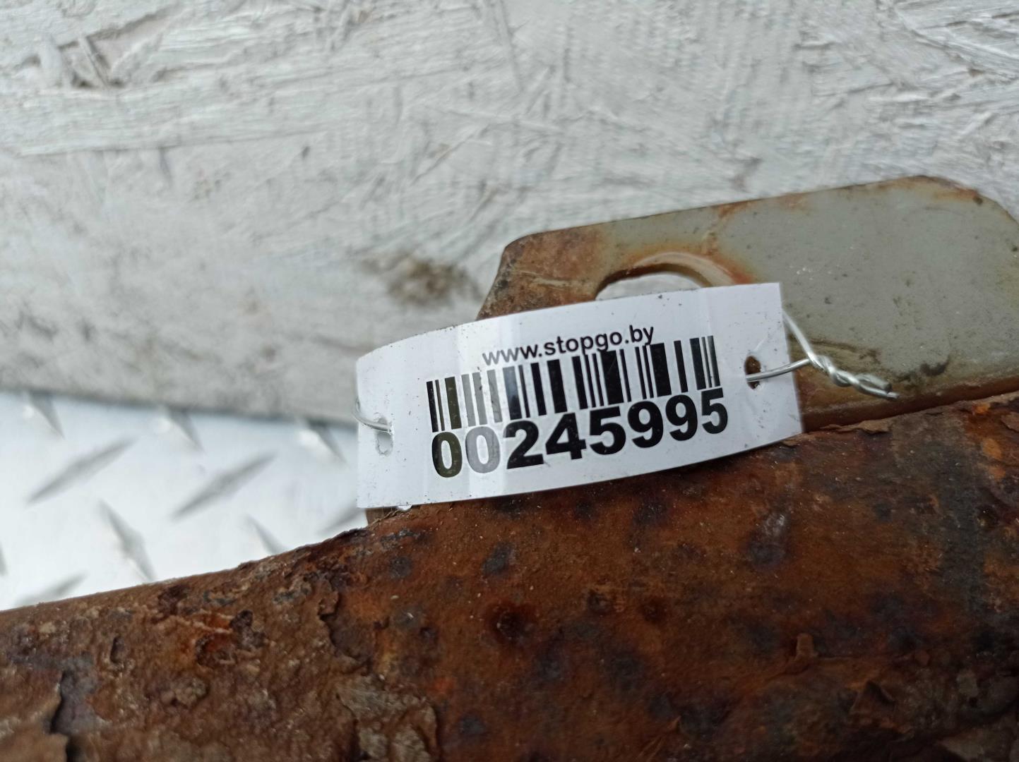 Усилитель переднего бампера