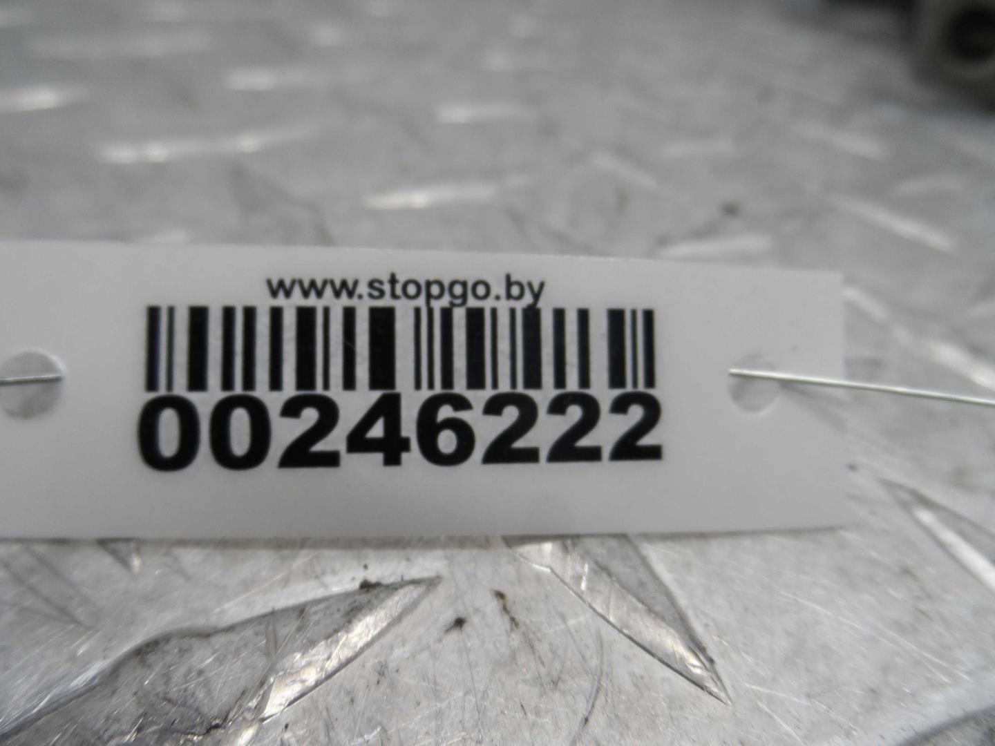 Петля двери