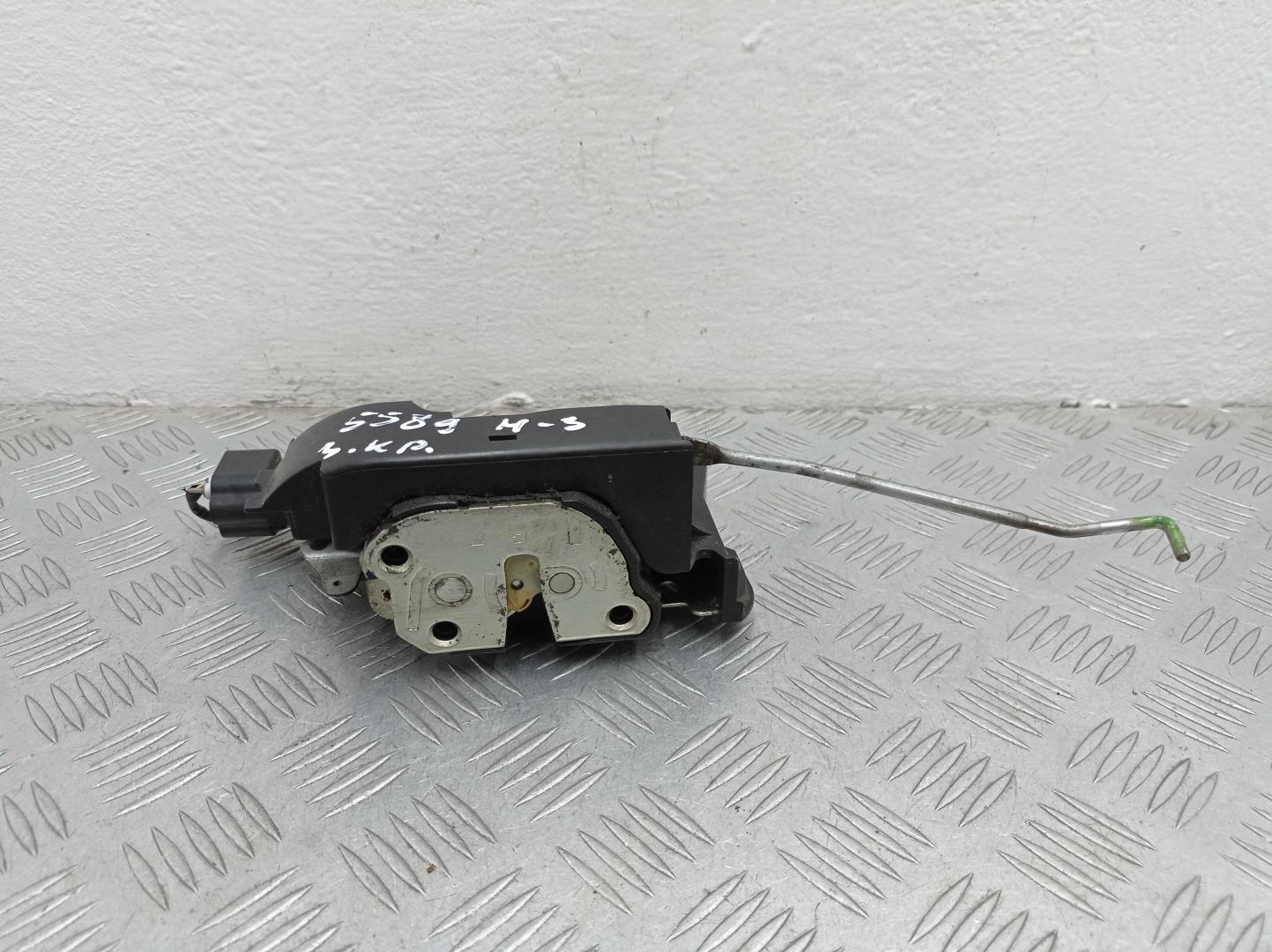 Замок багажника