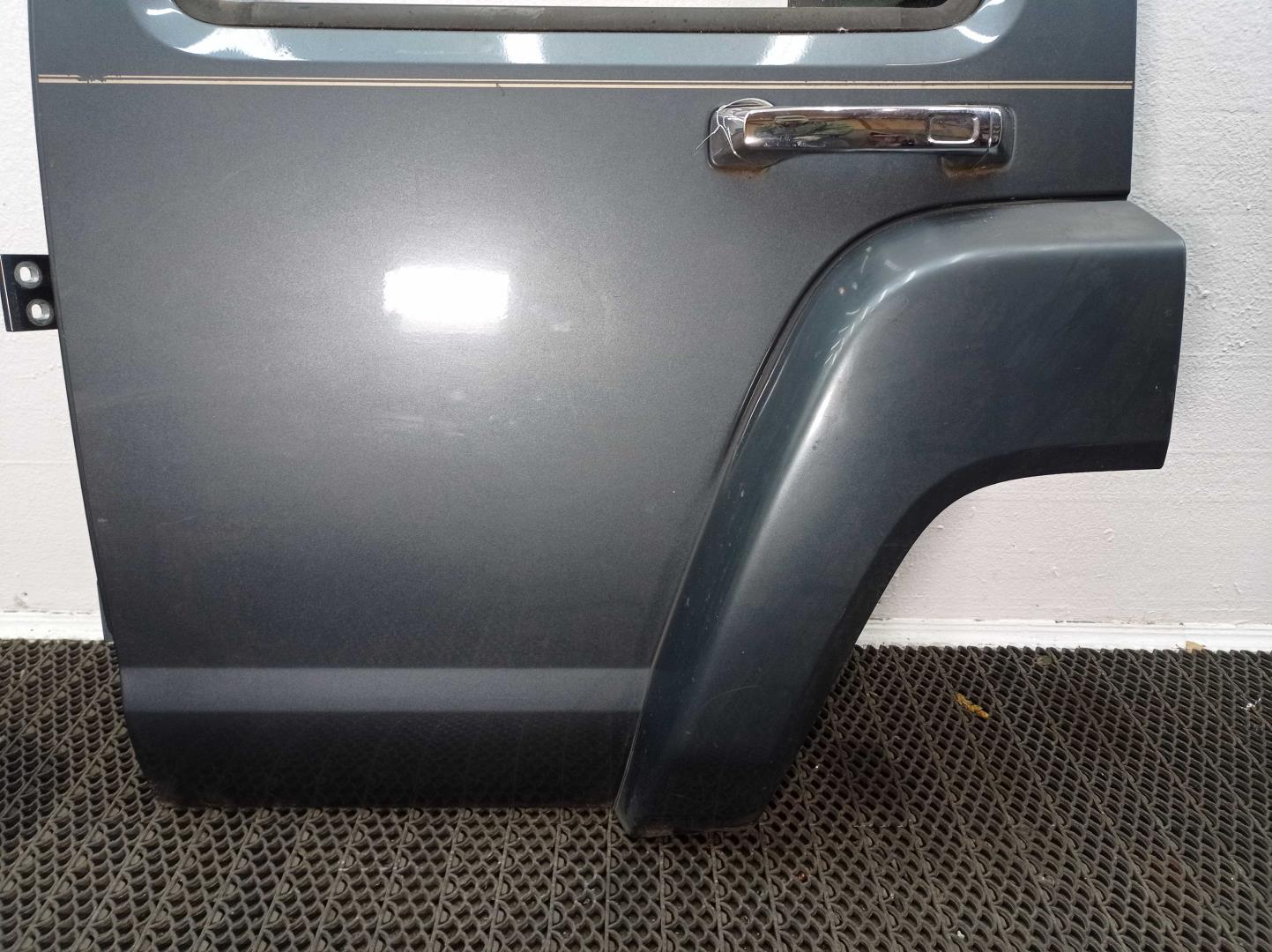 Накладка (кузов наружные)