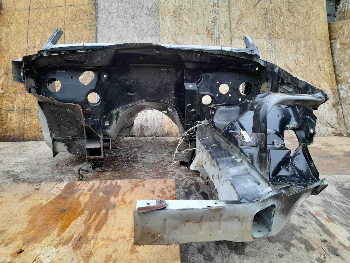 Лонжерон передний левый