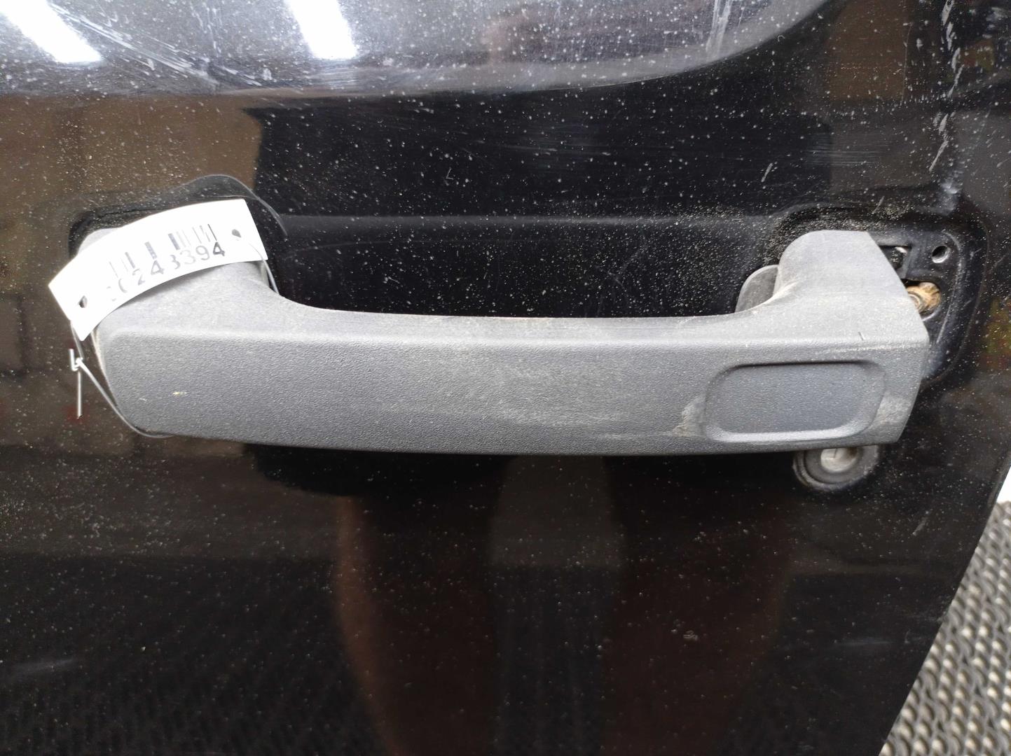 Ручка двери передней наружная левая