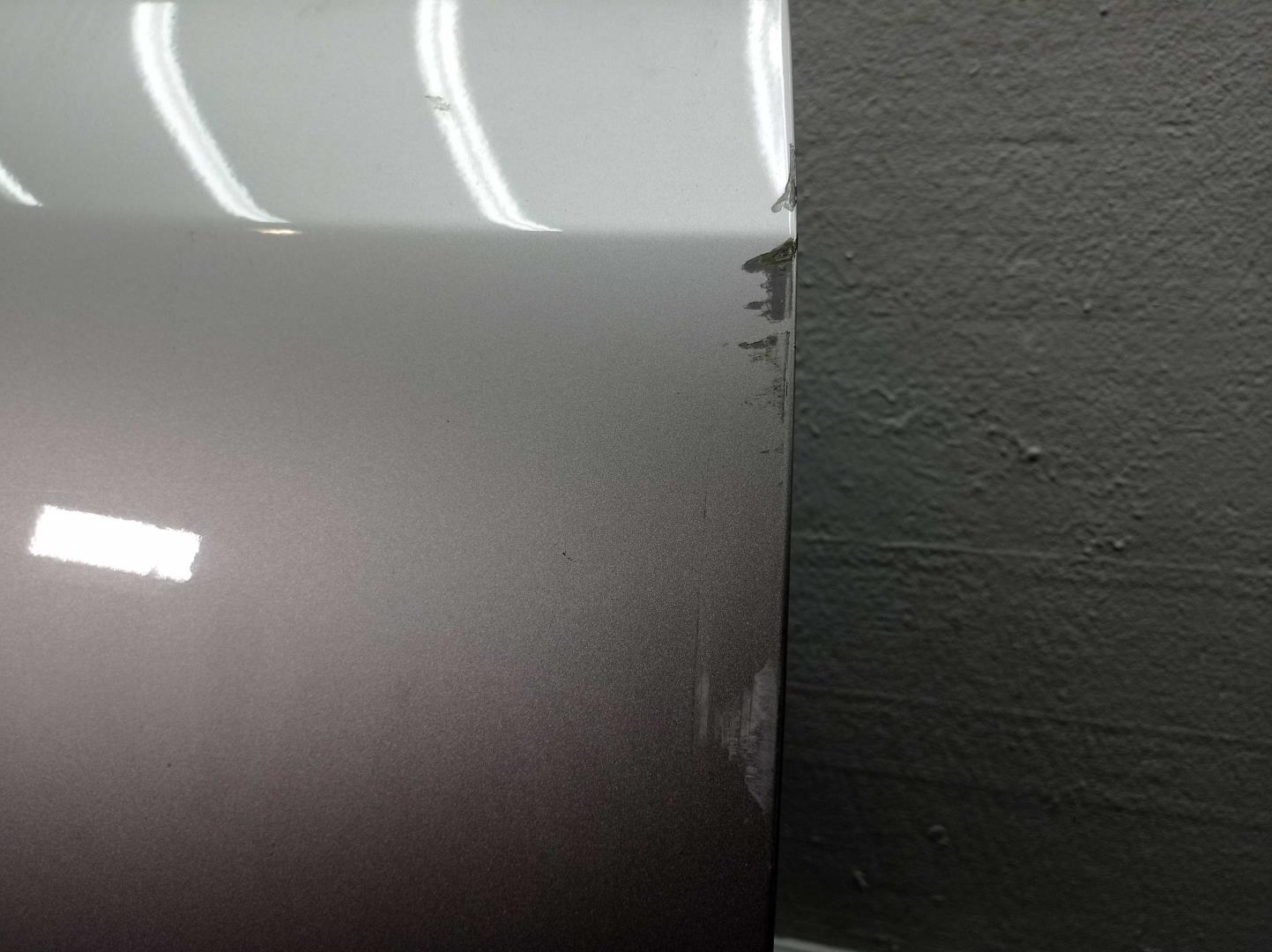 Стекло двери передней правой