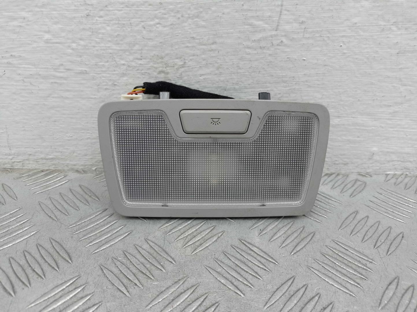 Плафон салонный