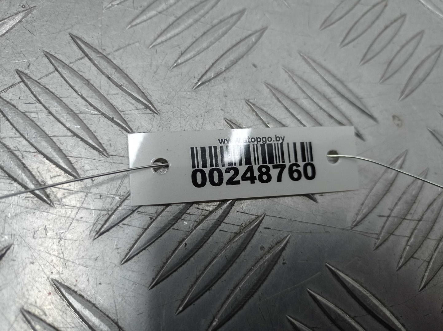 Фонарь задний наружный левый