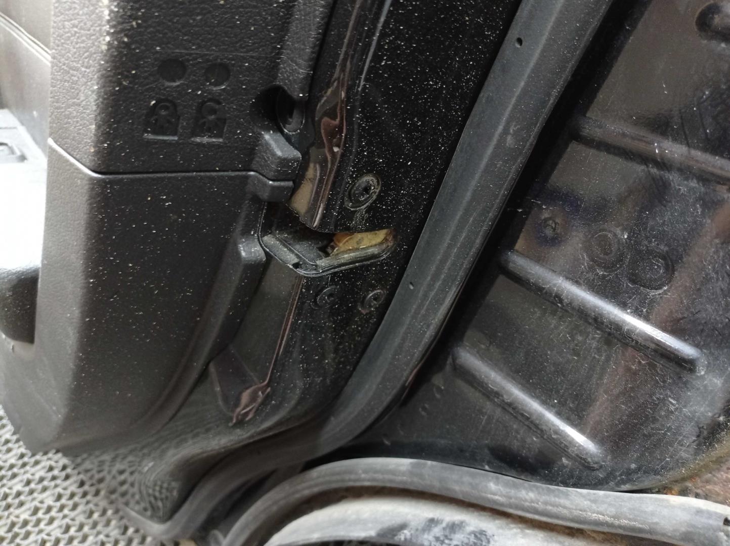 Ручка двери задней наружная правая