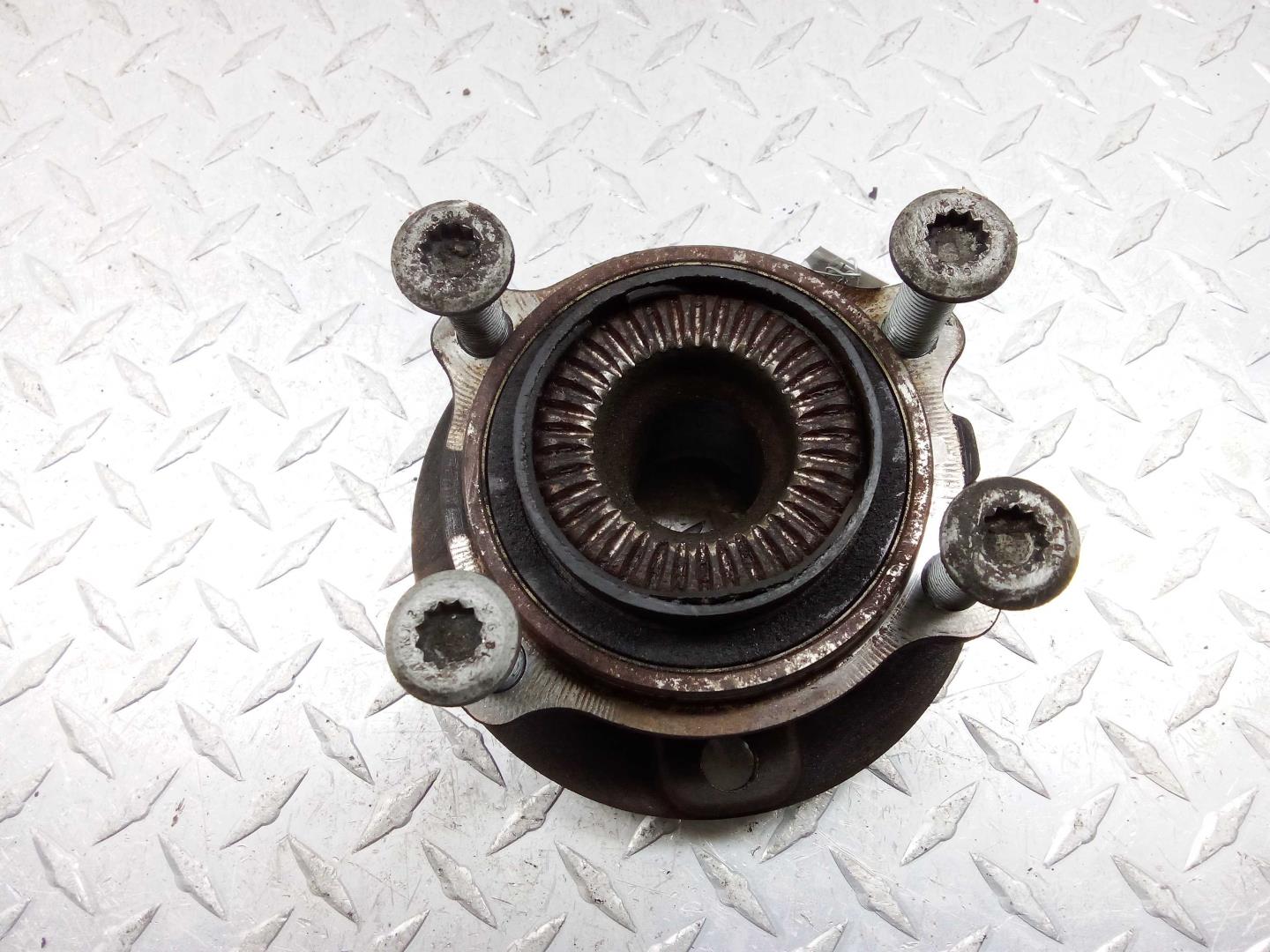 Ступица передняя