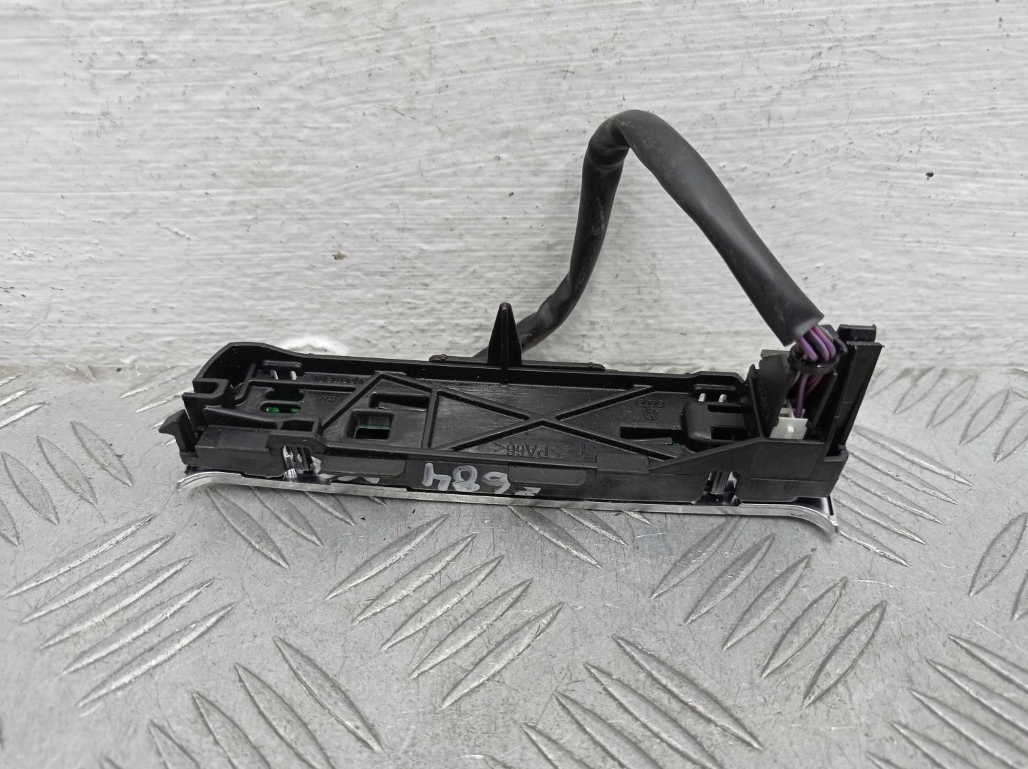 Кулиса МКПП / АКПП