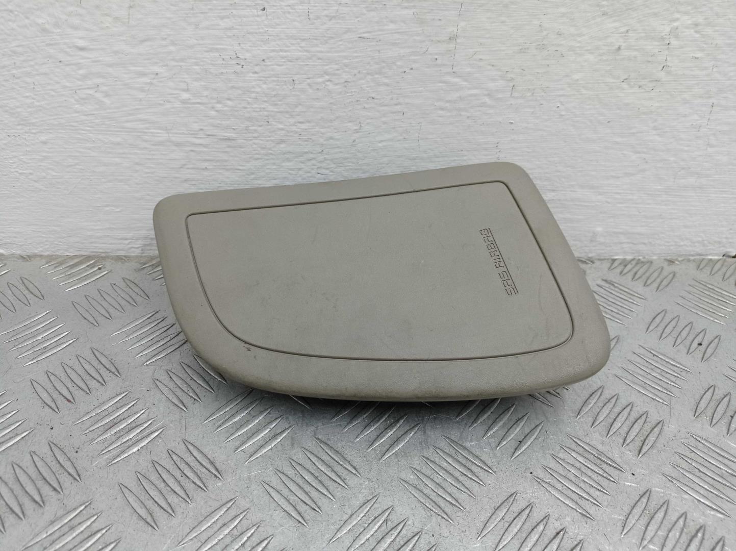 Подушка безопасности боковая (в сиденье)