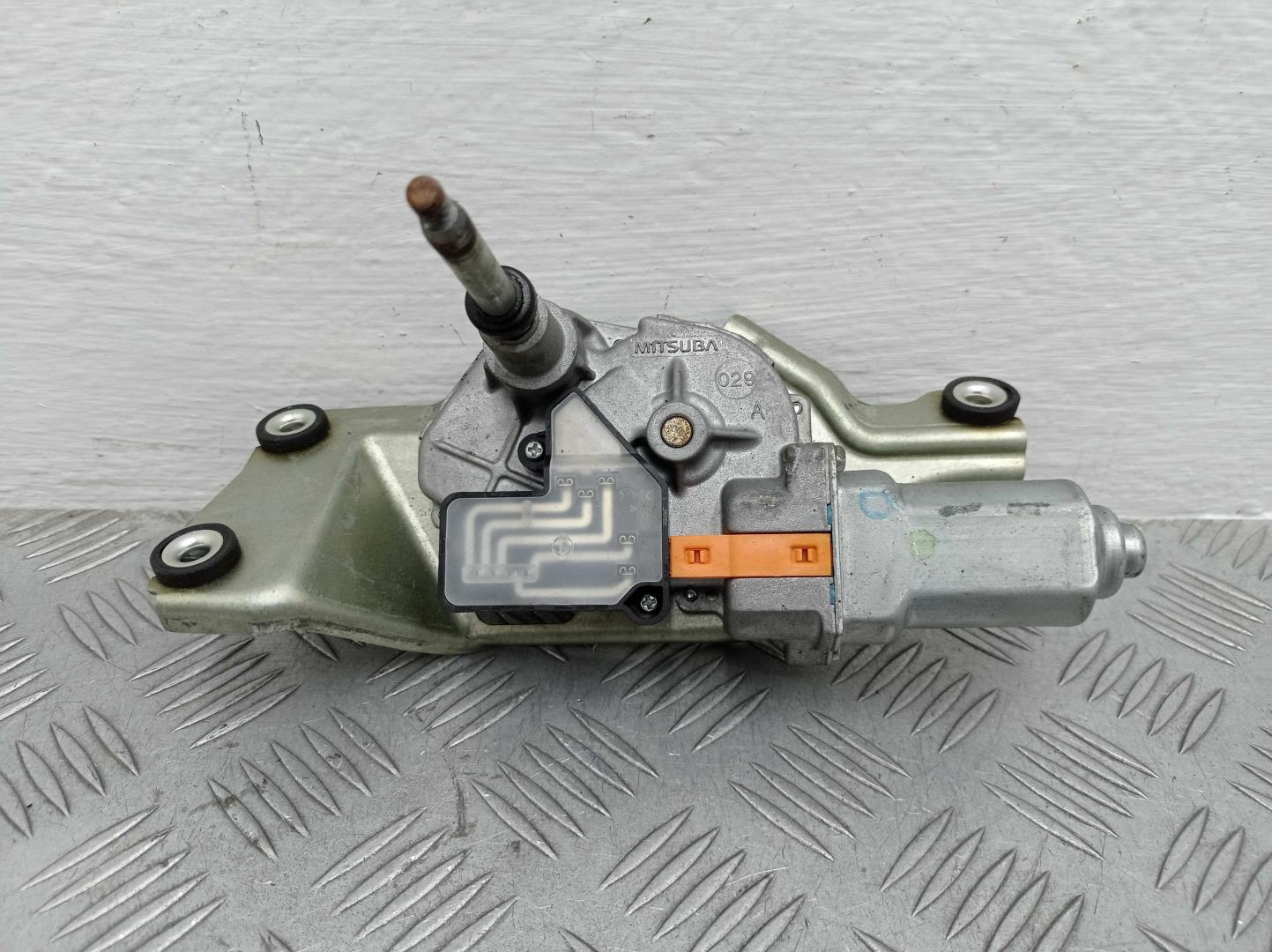 Моторчик стеклоочистителя задний