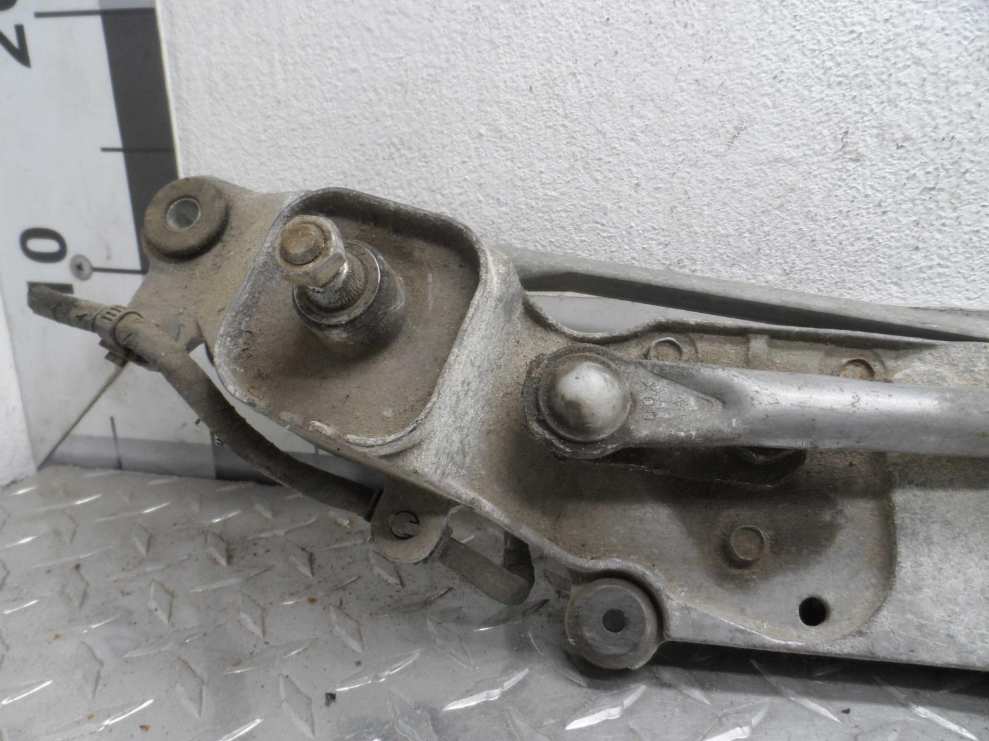 Трапеция стеклоочистителей