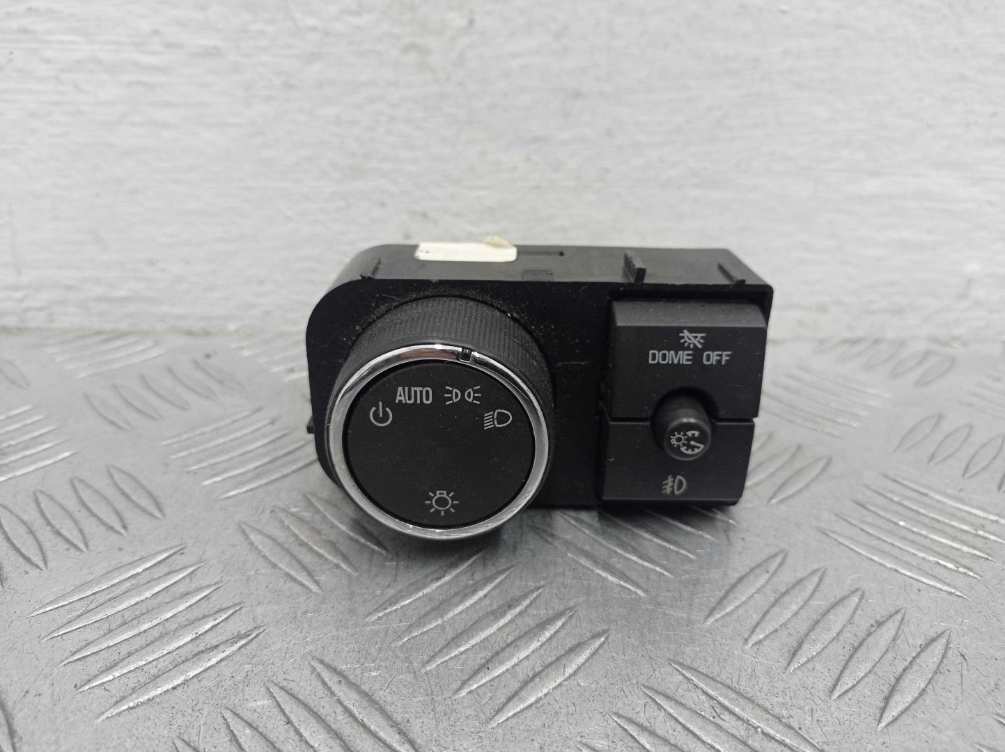 Переключатель света фар