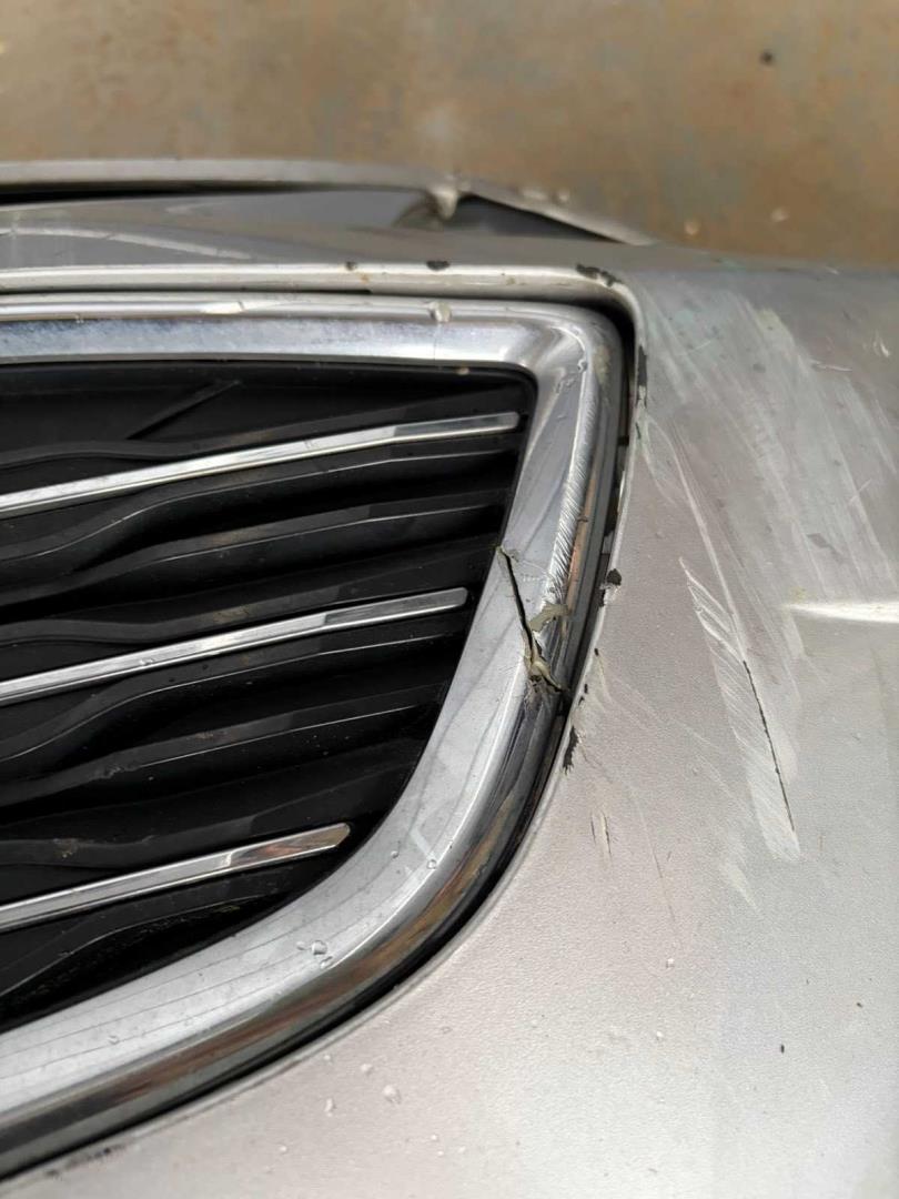 Бампер передний